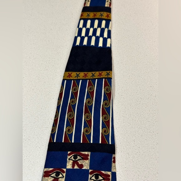 Vintage metropolitan museum “The Met” ancient Egyptian nostalgia art silk tie - Picture 8 of 12